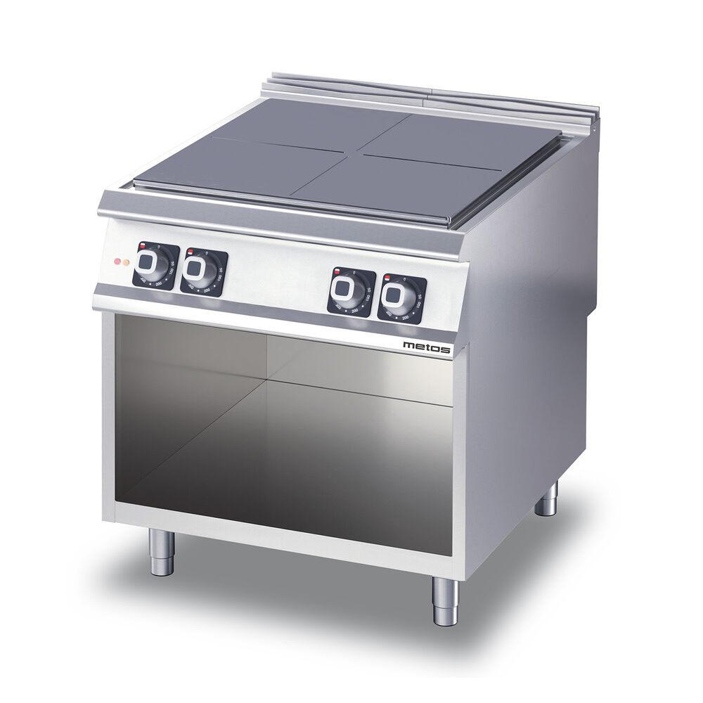 Range Metos Diamante D94/25CTE with open cupboard