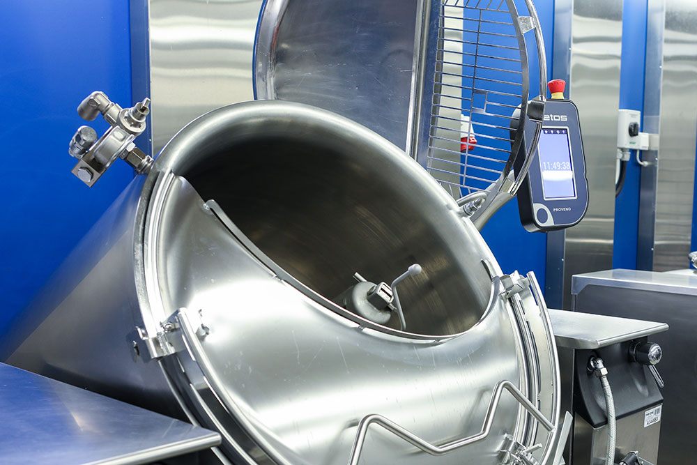 mixing in kettle